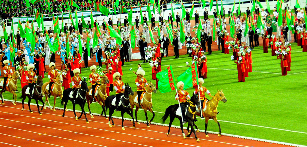 «Aşgabat” sport toplumynda Garaşsyzlyk gününe bagyşlanan köpöwüşginli baýramçylyk dabarasy boldy