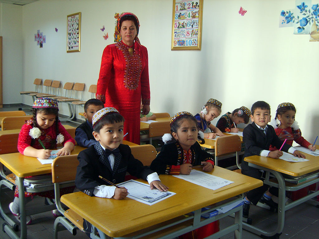 Pre-school department successfully works this year at World of Languages educational centre