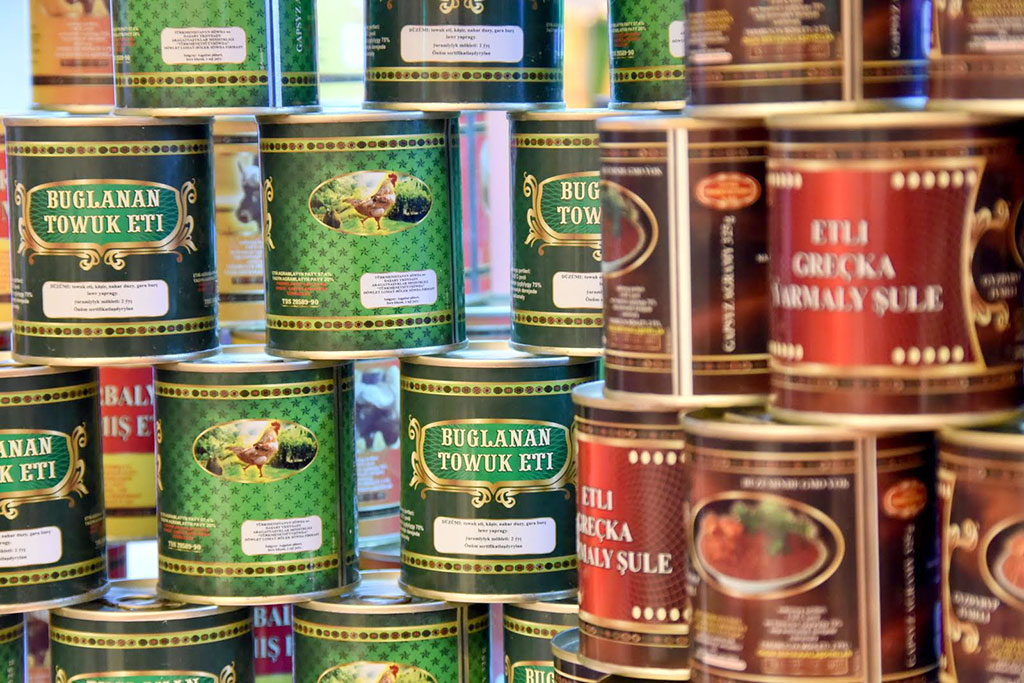 Technologic achievements in import substitution sphere are presented in Turkmen capital 