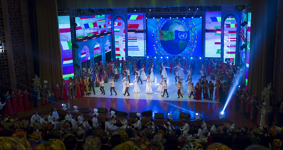 Halkara Bitaraplyk güni mynasybetli baýramçylyk konserti 