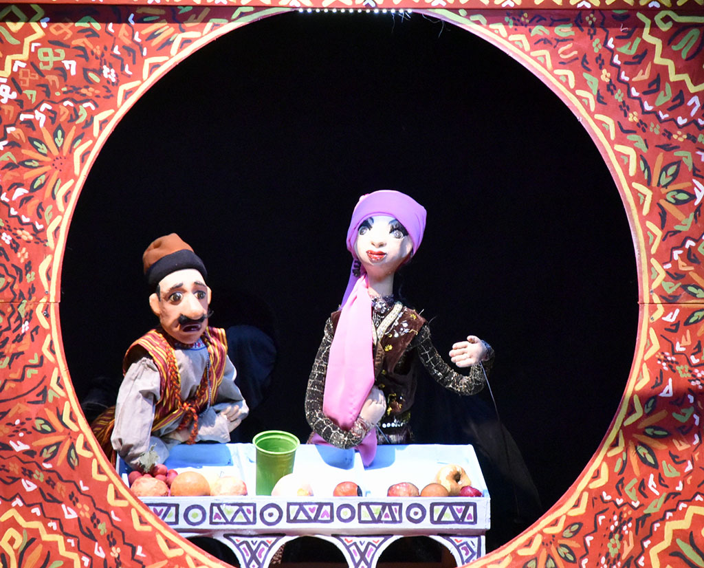 Gurjak teatrynyň döredijilik topary öz täze işini halkara gözden geçirilişine hödürlemegi göz öňünde tutýar