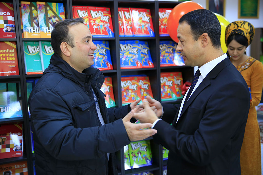 Türkmen telekeçileri dünýäniň öňdebaryjy bilim merkezleri bilen gatnaşyklary ösdürýärler 