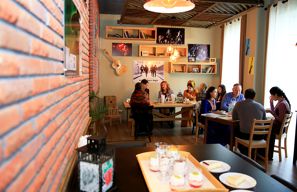 People of Turkmenistan Acquire Opportunity to Buy Cambridge University Press Books