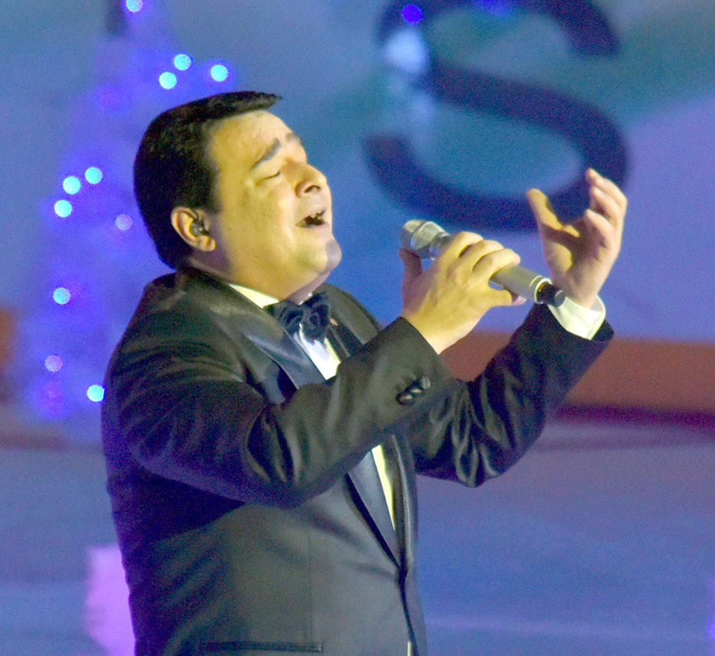 Ашхабадские меломаны тепло приняли дебютное выступление нового состава прославленной группы «Гунеш»