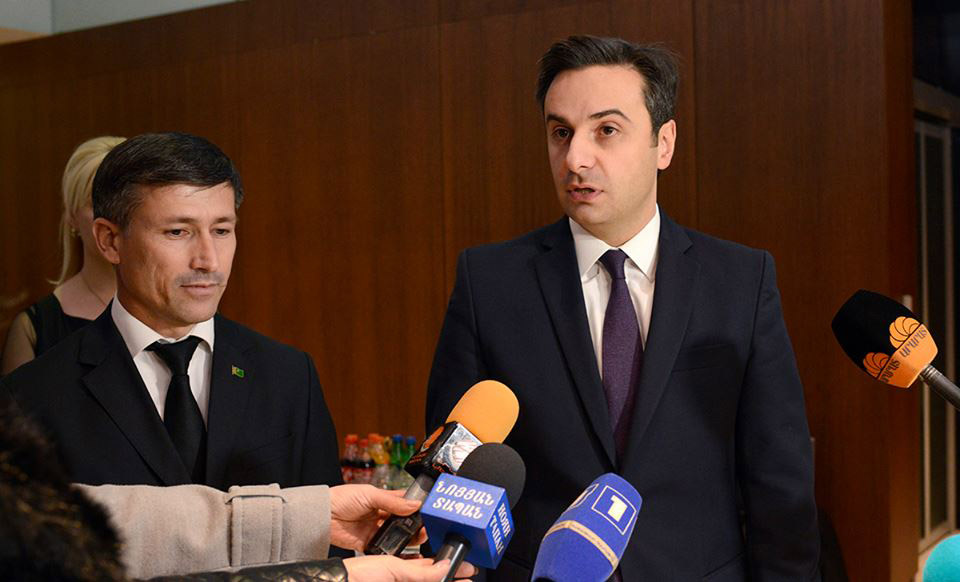 Türkmen howa ýollary Aşgabat — Ýerewan — Frankfurt ugry boýunça gatnawy açdy