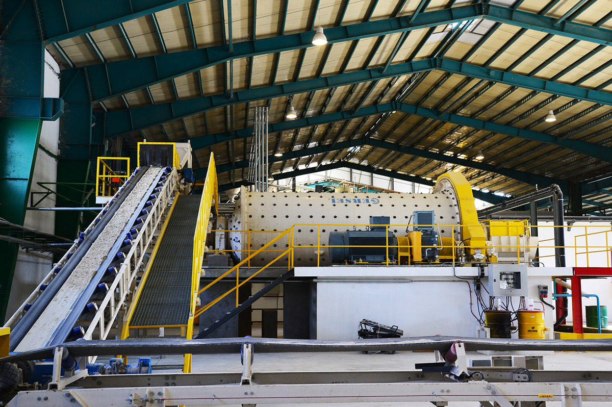 На индивидуальном предприятии в Бахарлынском этрапе выпускаются современные и экологичные стройматериалы