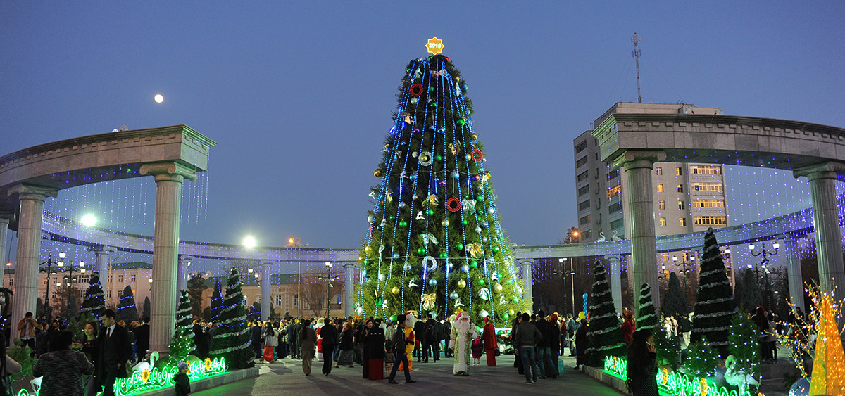 The square of Älem Cultural and Entertainment Centre is the place of New Year celebrations