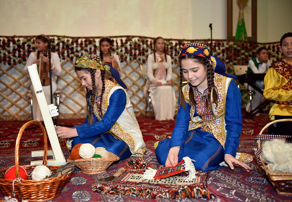 Winter vacations in Health Improving center for children Gokdere became the time of New Year's surprises, developing leisure and friendly communication