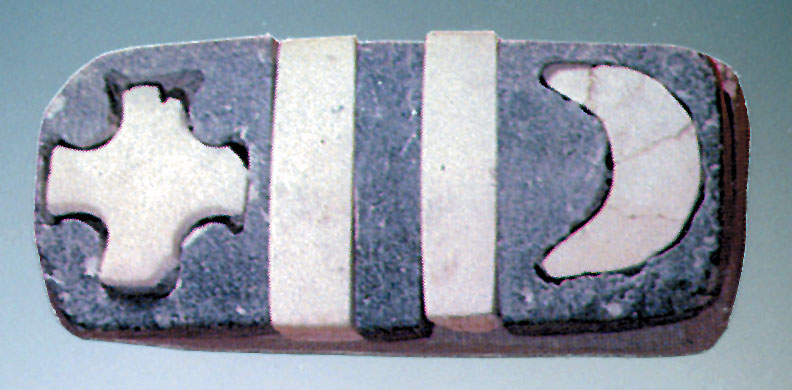 Altyndepe ösen senetçiligiň we ybadathanalaryň merkezidir