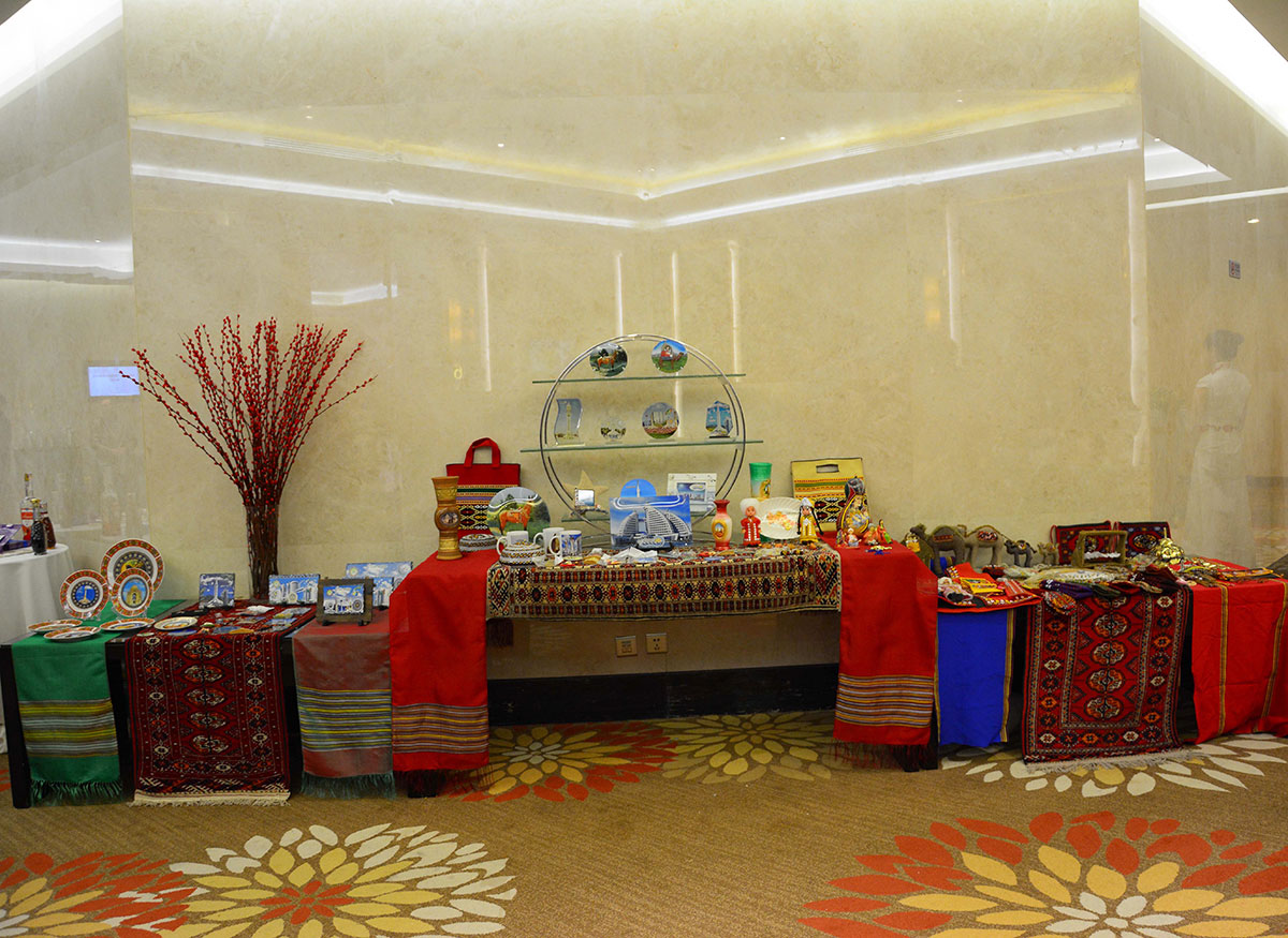 Туркменистан и Китай активизируют сотрудничество в сфере туризма 