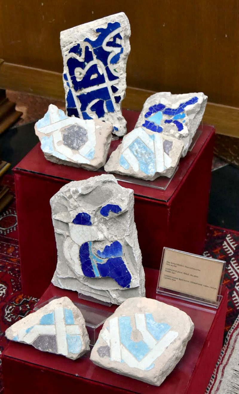 Экспозиция Главного музея посвящена истории Великого Шёлкового пути