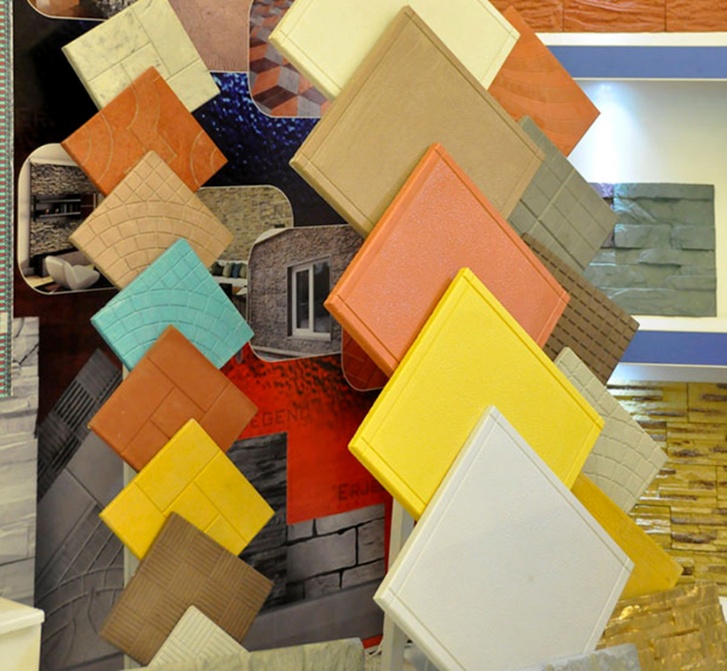 Ашхабадцы познакомились с произведениями декоративно-прикладного искусства Ирана