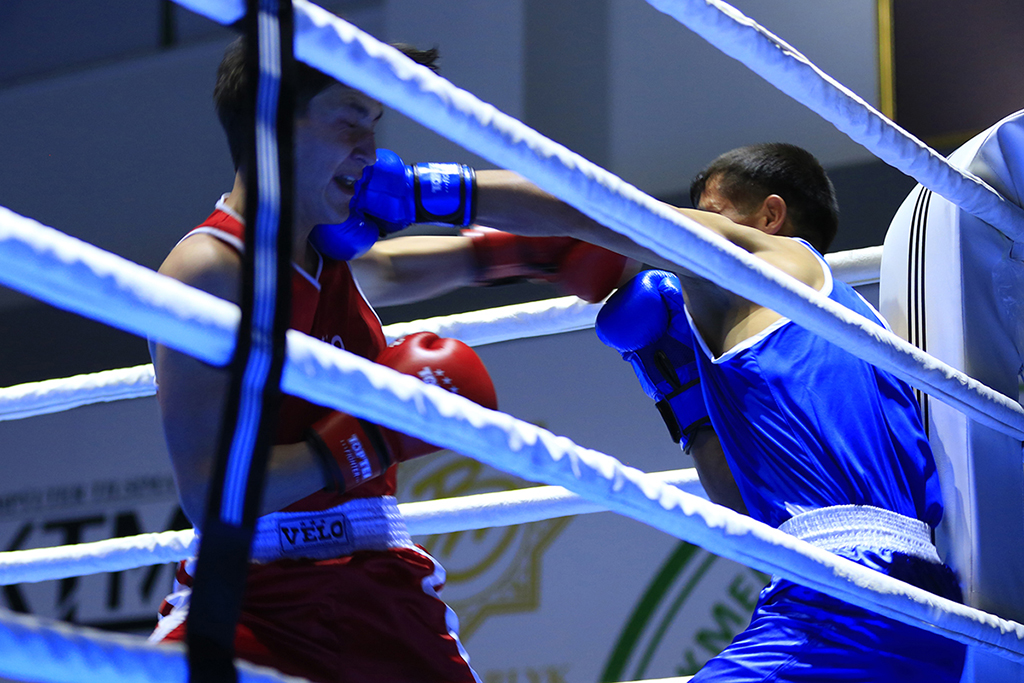 Dünýä boksunyň ýyldyzlary milli çempionatymyzyň guramaçylygyna ýokary baha berdiler