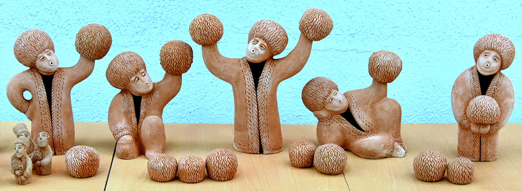 Umarowlaryň maşgalasynda  zehinli-ukyply dört nakgaş  bar 