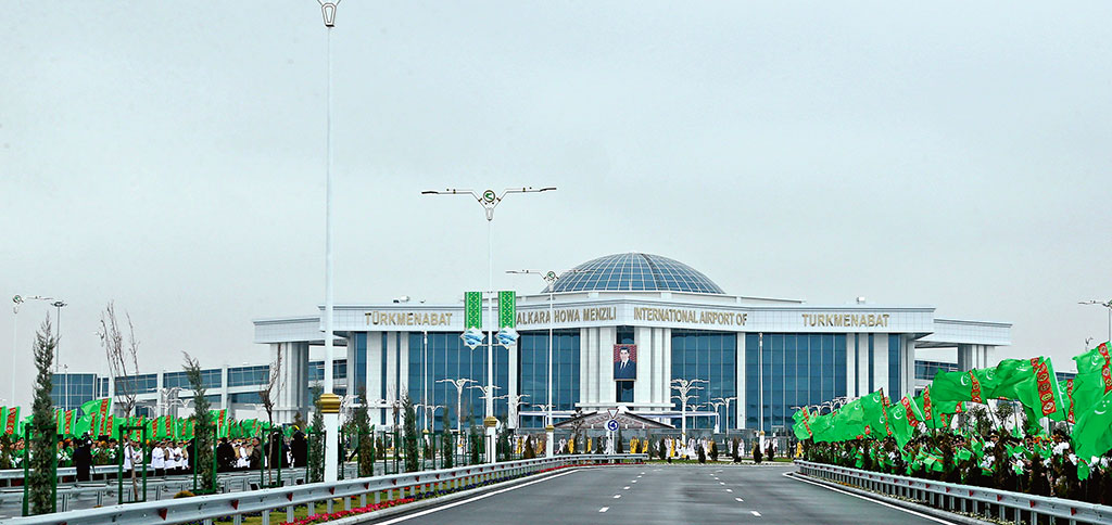 В Лебапе стартовали спортивные акции и открыт международный аэропорт 