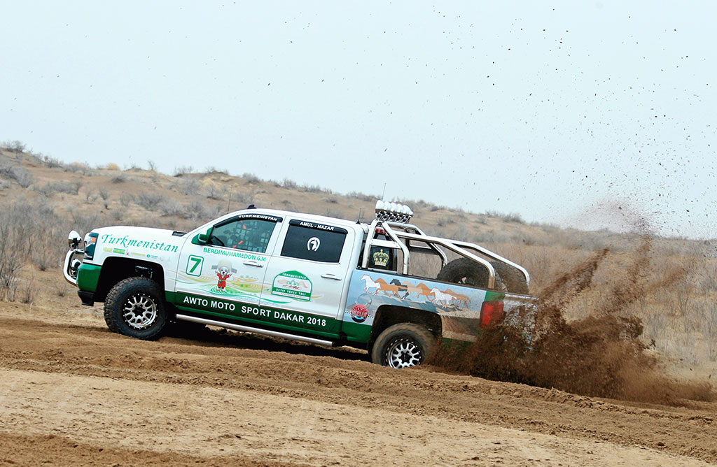 В Лебапе стартовали спортивные акции и открыт международный аэропорт 