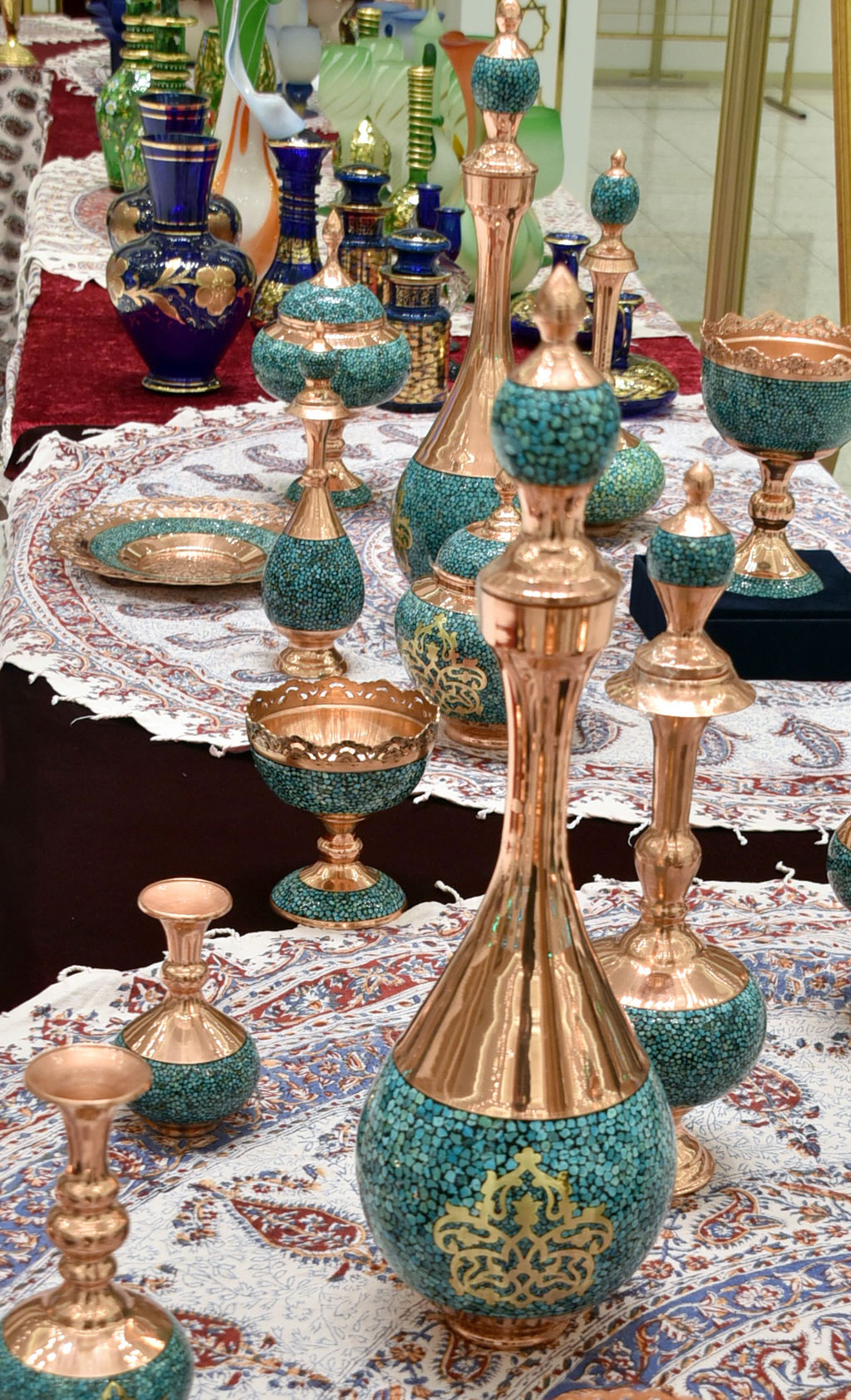 Многоплановая экспозиция знакомит с экспортными возможностями иранской экономики 