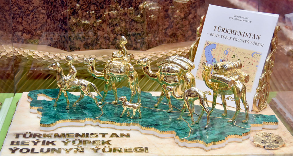 Döwlet muzeýinde Nowruza bagyşlanan sergi açyldy