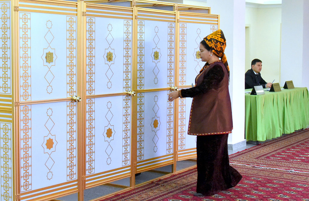 В выборах приняли участие более 54 процентов избирателей