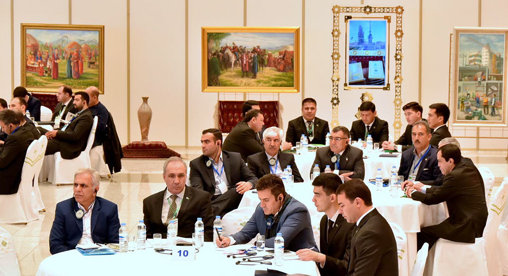 Türkmen-eýran işewürler maslahaty