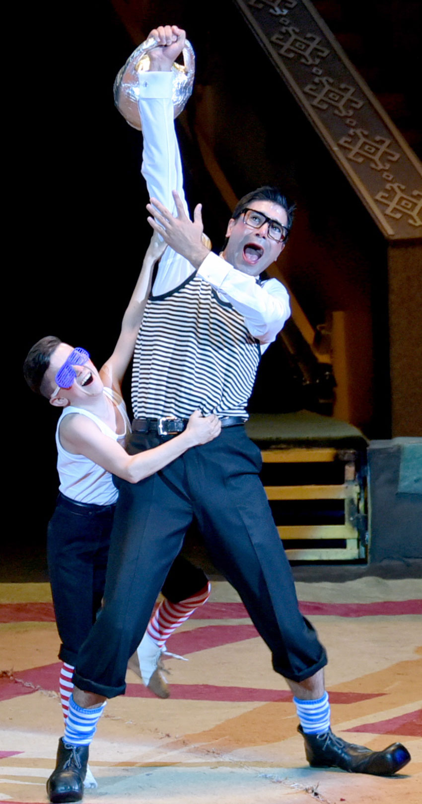 Коллектив Ашхабадского цирка представил новые номера