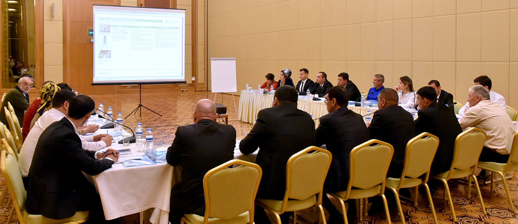 Голландский эксперт Карл Эрнст Ниринг рассказал о методах борьбы с сельхозвредителями 