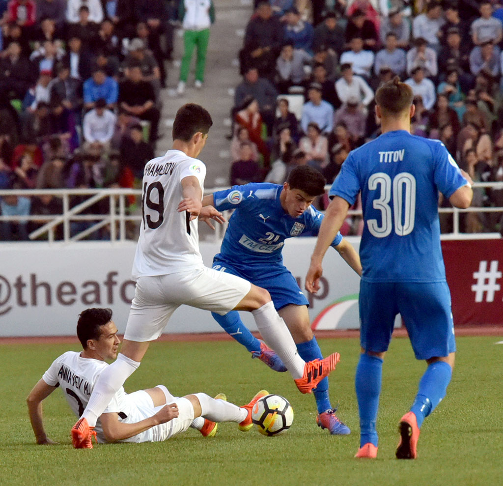 Aziýanyň Futbol konfederasiýasynyň  Kubogyny almak ugrundaky ýaryşda  türkmen toparlarynyň deňme-deň oýny