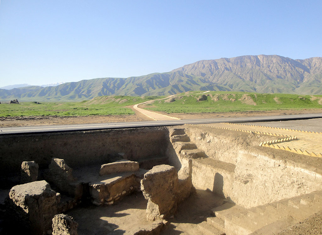 Памятники археологии и архитектуры способны многое рассказать нашим современникам и потомкам 