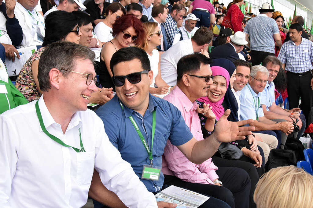 Прошла церемония награждения победителей скачек, марафона и состязаний по конкуру