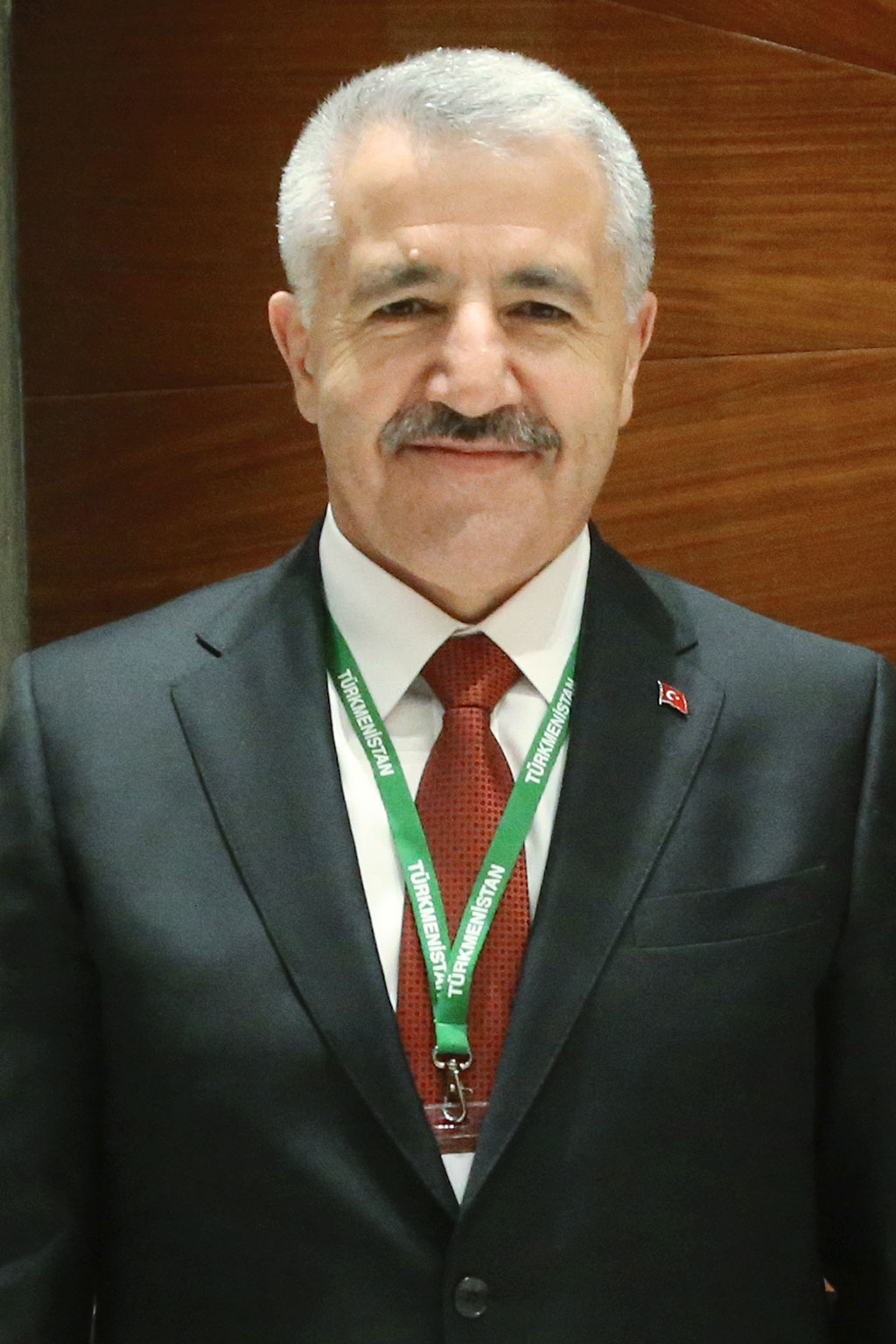 Türkmenistanyň Prezidenti Türkiýäniň ulag, deňiz gatnawlary we aragatnaşyk ministrini kabul etdi