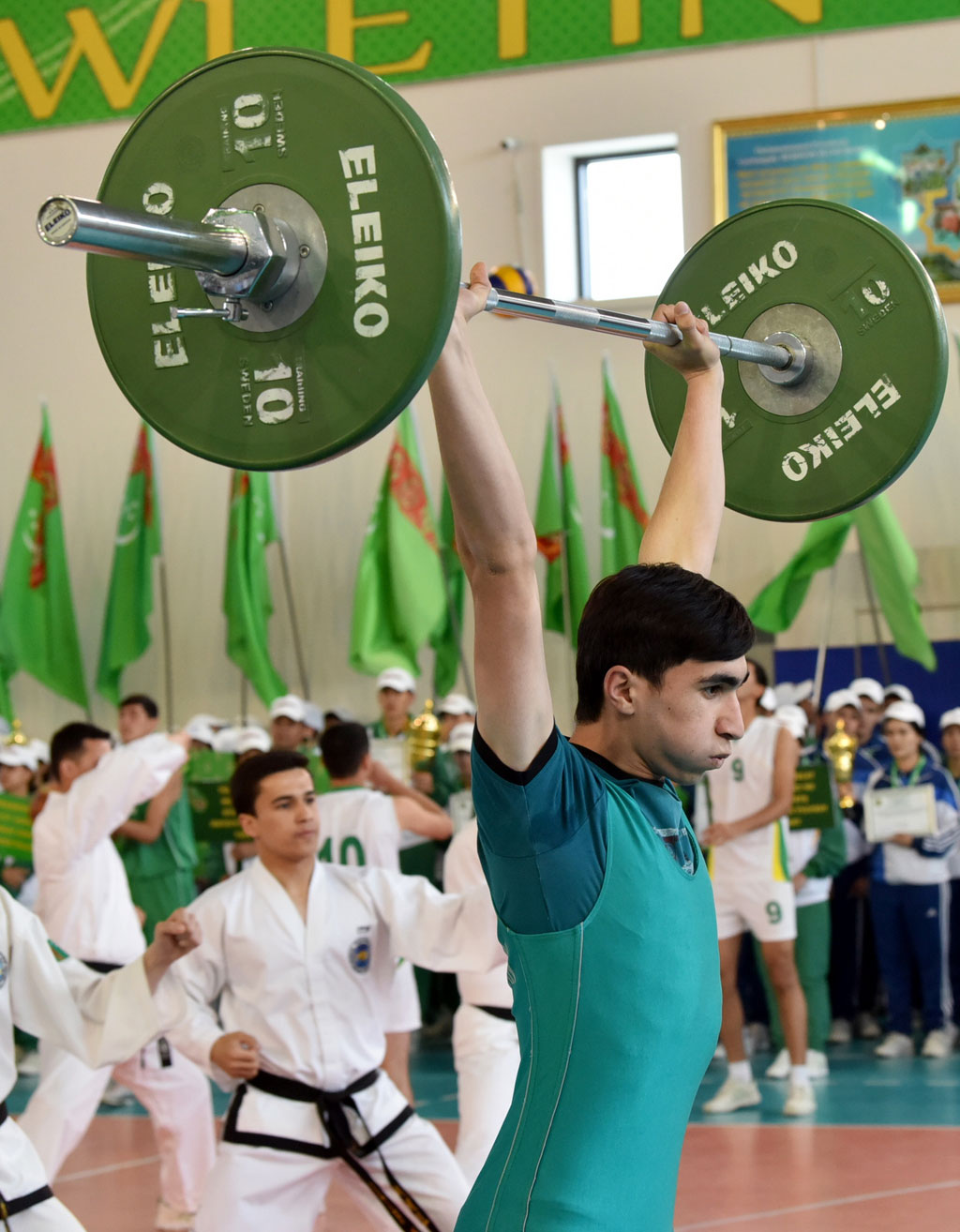 Завершился месячник спортивных и оздоровительных мероприятий 