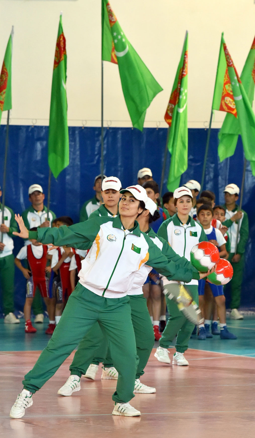 “Türkmenistan –ruhubelentligiň we sagdynlygyň ýurdy” atly sport çäresiniň jemleri jemlenildi