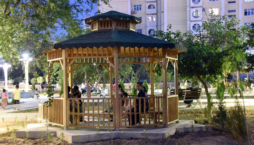 Aşgabat şäheriniň gününiň öň ýanynda paýtagtyň seýilgähler toplumyna täze dynç alyş zolaklary goşuldy