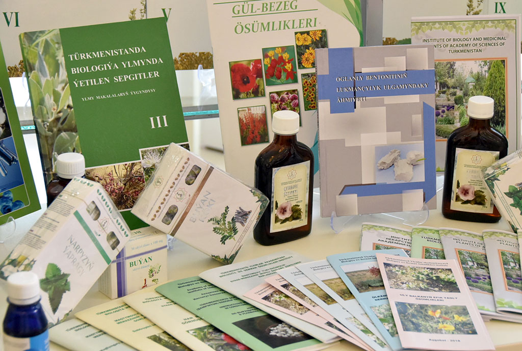 Türkmen ylmynyň ýaş nesli — bäsleşigiň ýeňijileri