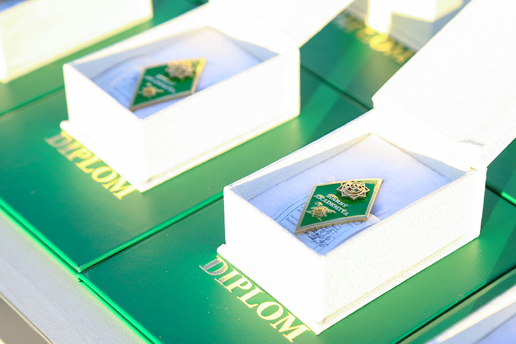 Hünär ussatlygy - Watan goragynyň ýokary derejesiniň kepili