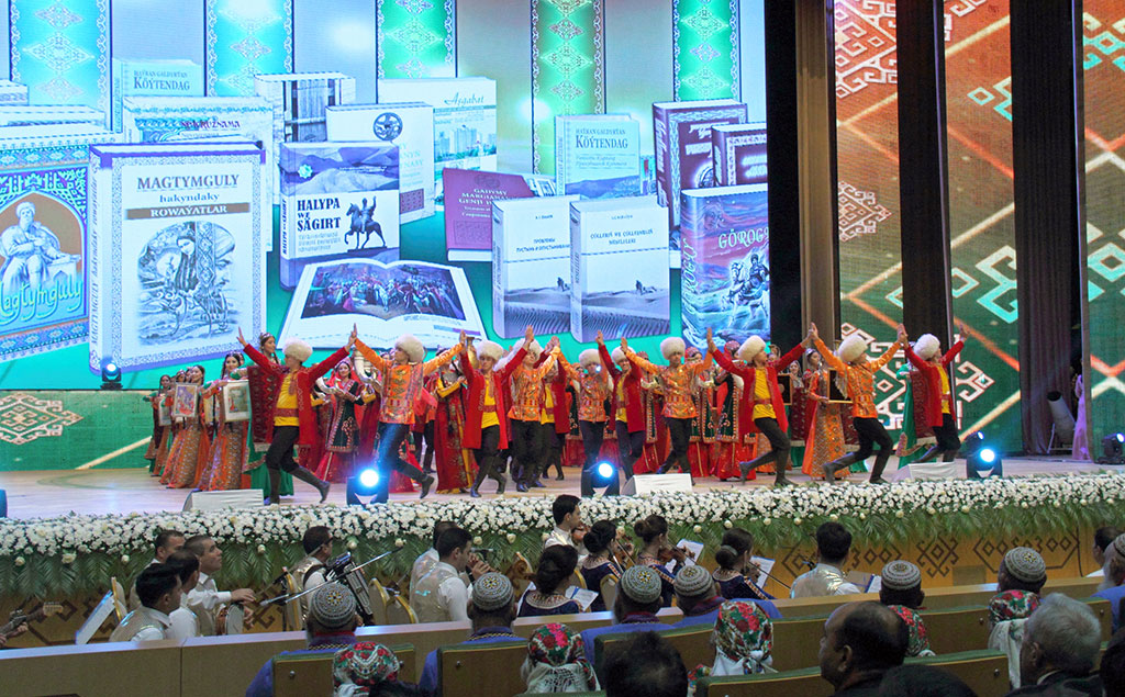 В Ахалском велаяте стартовала Неделя культуры-2018 