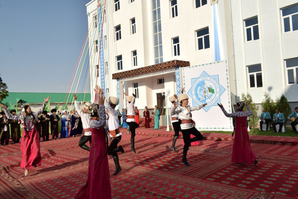 Watanymyzyň sebitlerinde binagärlik açylyşlary