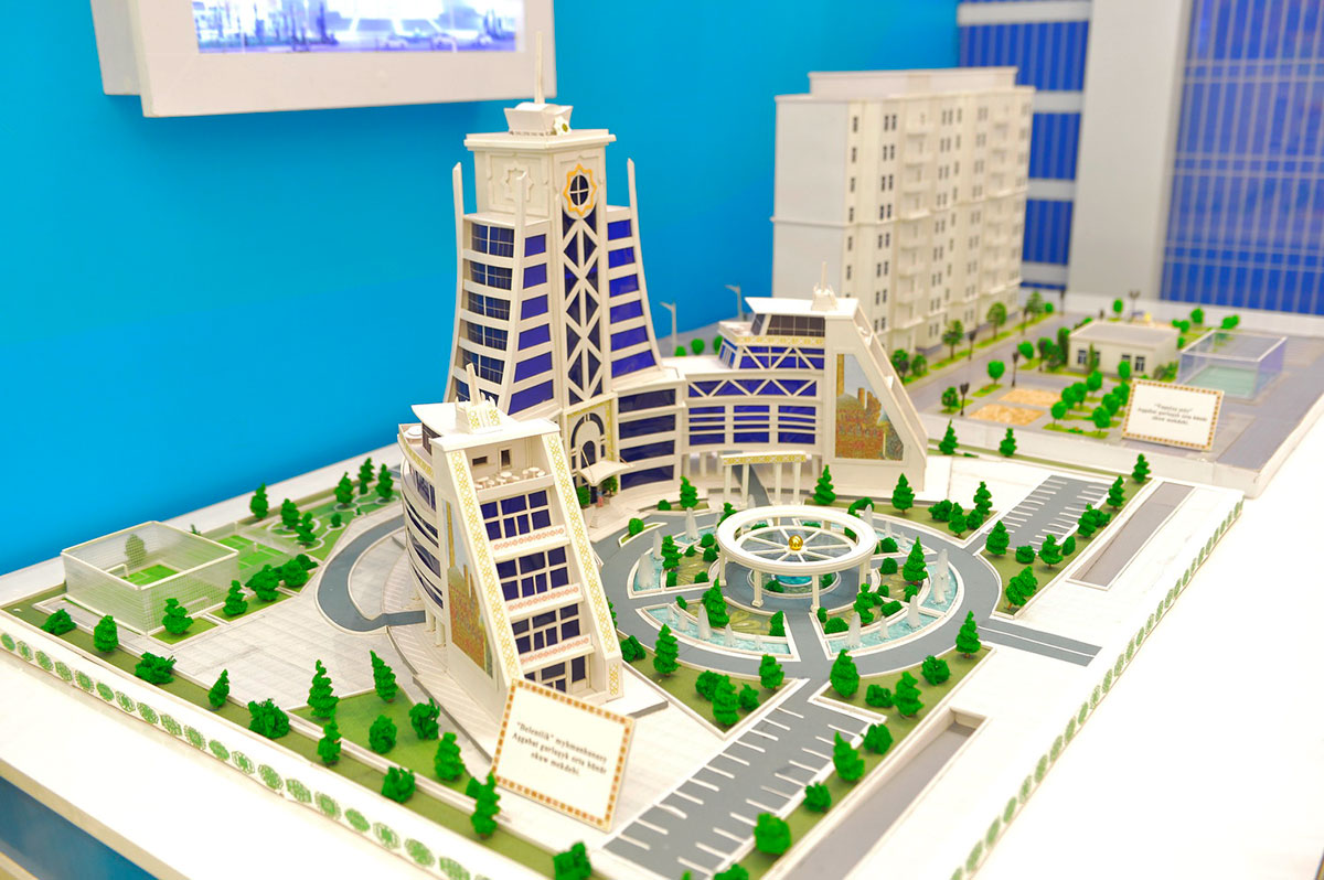 В Ашхабаде проходит международный энергетический форум 