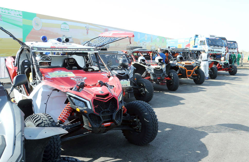 Завершён первый гоночный день авторалли «Амуль-Хазар 2018» 