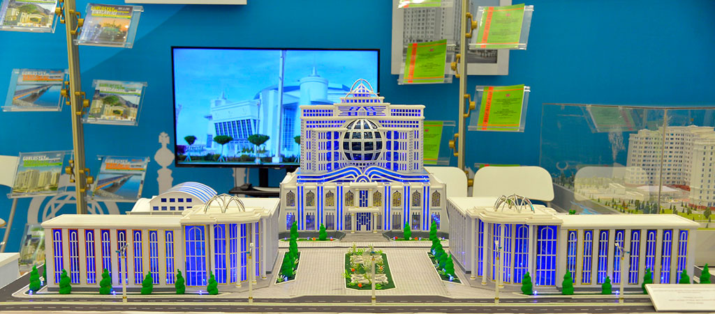 Успехи национальной экономики отражает многоплановая экспозиция 