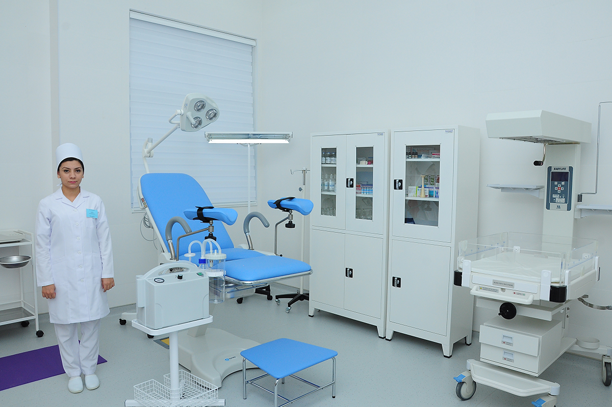 В Каахкинском этрапе введены в строй роддом и Дом здоровья 