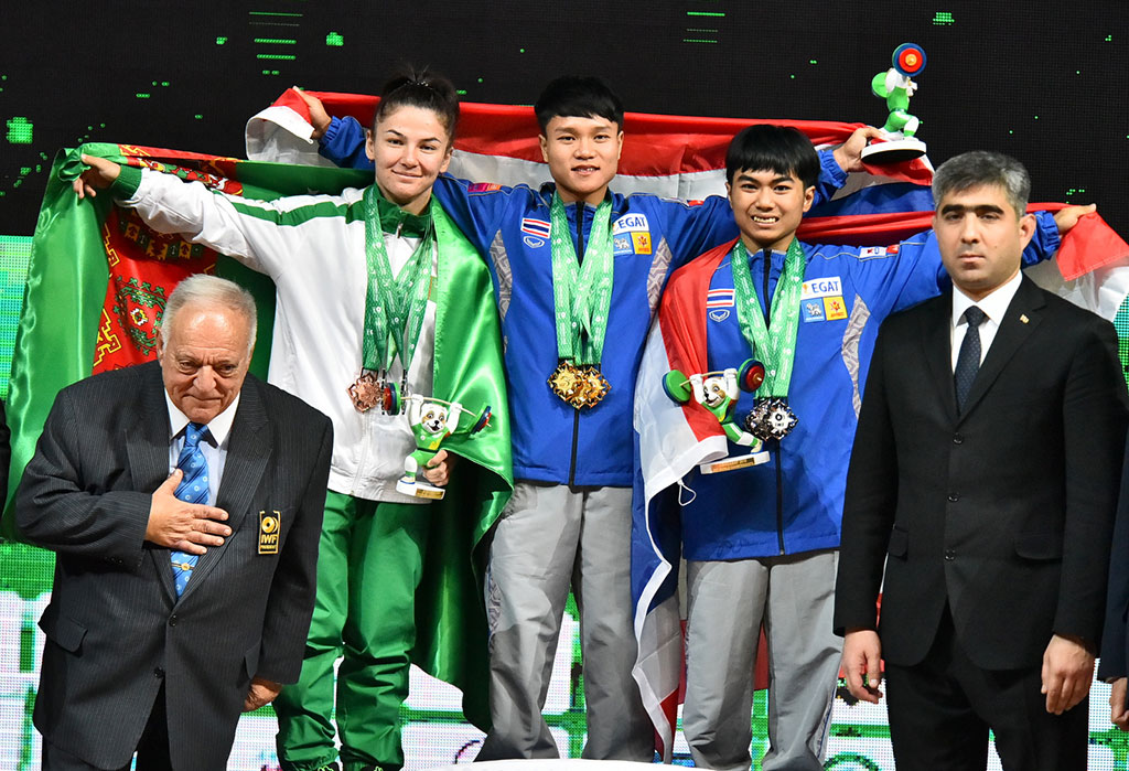 В активе туркменской сборной - две серебряные и одна бронзовая медаль Чемпионата мира по тяжёлой атлетике 