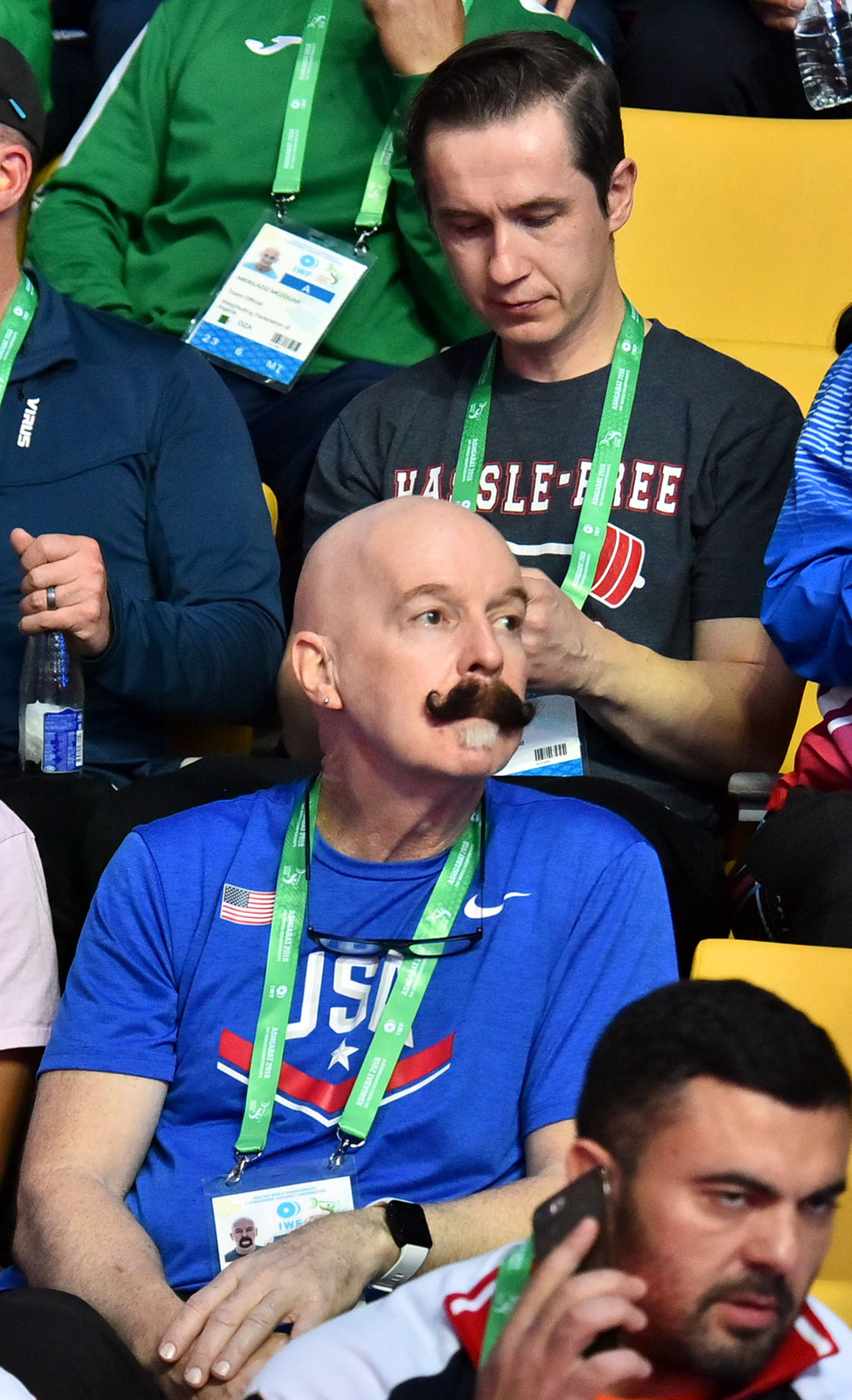 Китайские тяжелоатлетки упрочили лидерство  