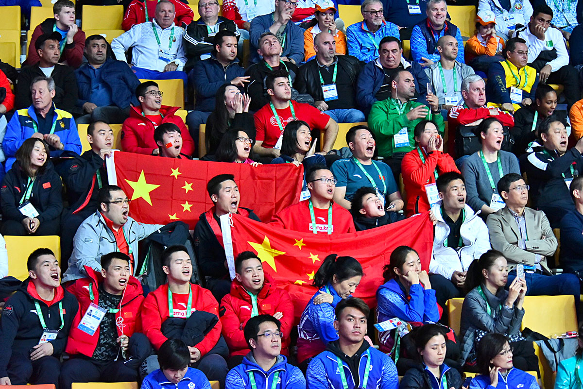 Сохраб Моради - лучший тяжелоатлет мира в категории 96 кг