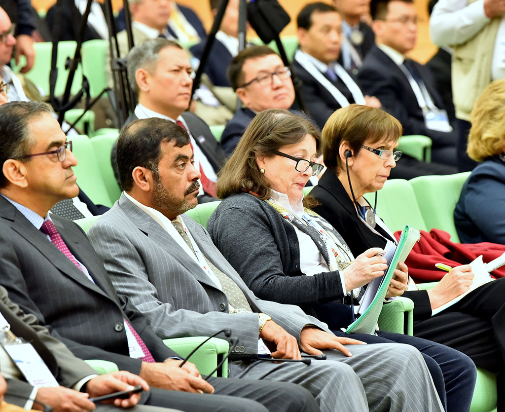 Dünýäniň nebitgaz bazarynyň ösüş ugurlary ara alnyp maslahatlaşyldy