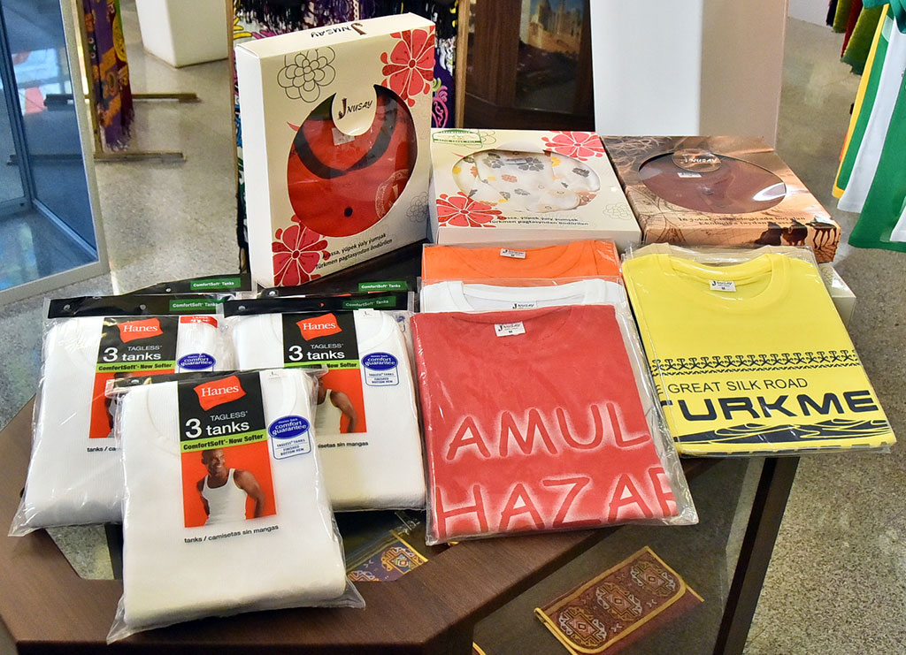 Türkmen dokma senagaty: däpler we täzelikler