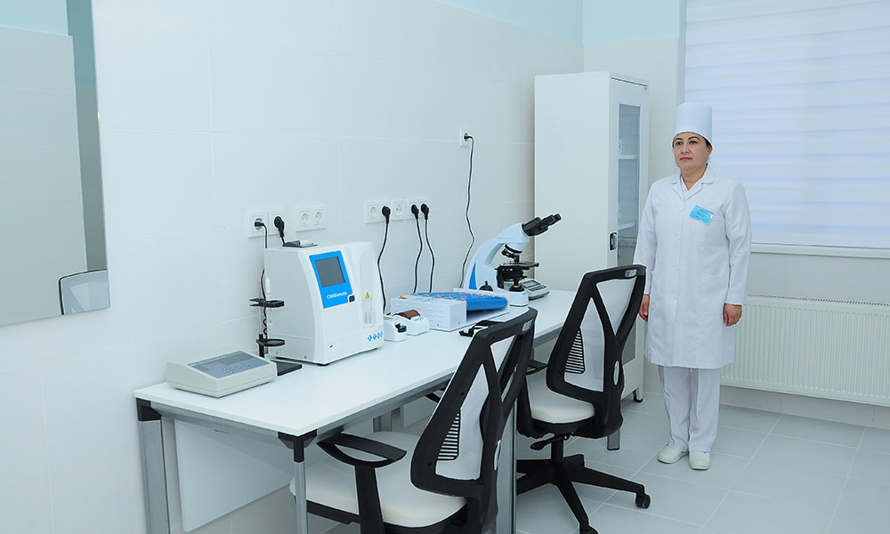 В Каахкинском и Геоктепинском этрапах торжественно открыты современные клиники и детский сад