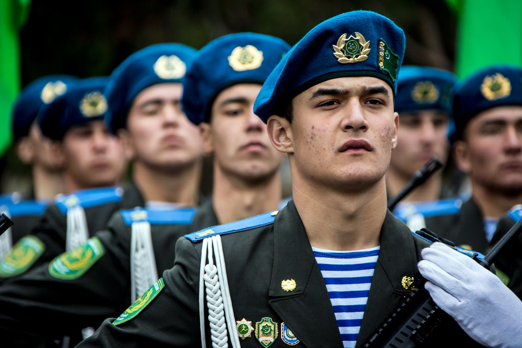 Корреспондент ТDH побывал в одной из воинских частей в день принятия присяги 