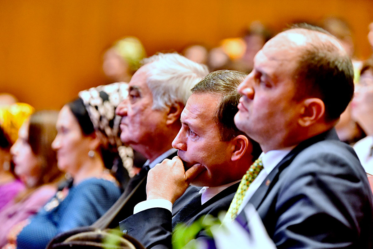 Atageldi Garýagdyýew: tomaşaçylaryň öňünde çykyş etmekden lezzet alýaryn