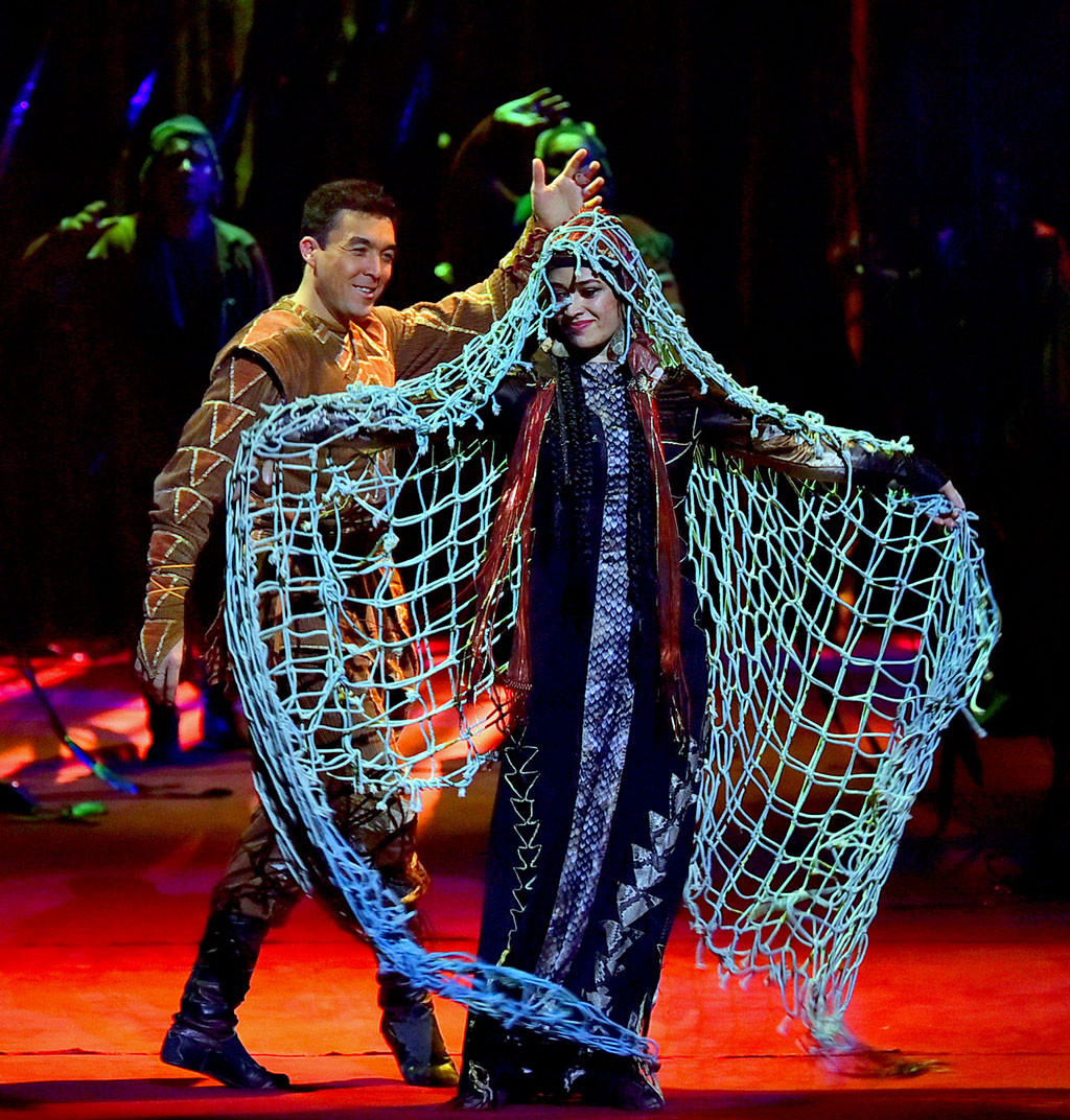 Kakajan Aşyrow Aleksandr Wolodiniň “Suwulgan” pýesasyny özboluşly sahnalaşdyrdy